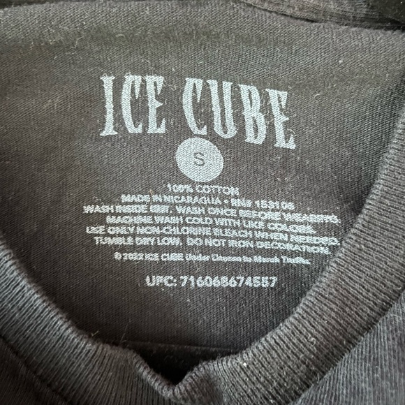 Black Ice Cube Graphic T-Shirt - Picture 3 of 3